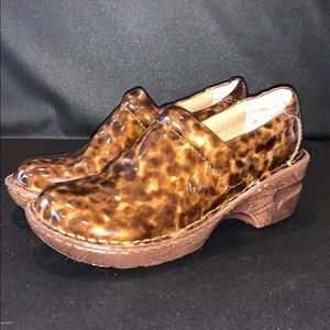 Boc Bronze/Brown Raised Heel Slip On